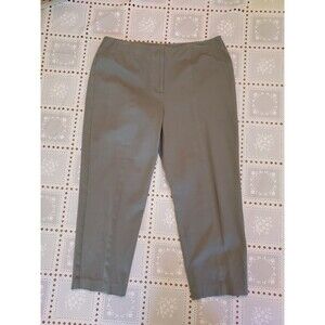 Chico's 1 Women's Cotton Chino Pants Size 8 Crop Green Cotton Stretch